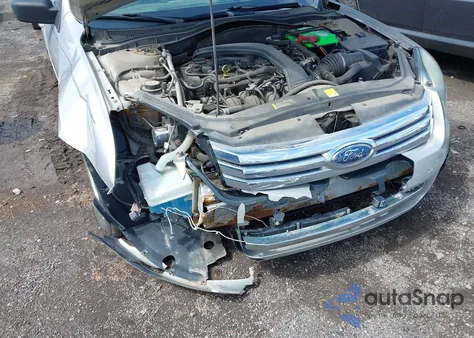 2008 Ford Fusion S из США, поврежденный, VIN 3FAHP06Z28R271521